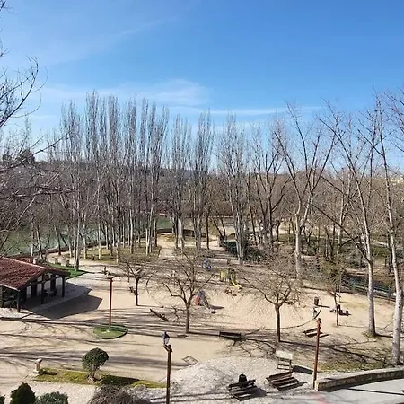 Centrico La Buganvilla * Aranda de Duero