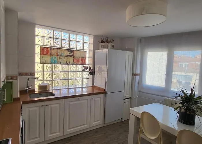 Centrico La Buganvilla Апартаменты Аранда-де-Дуэро